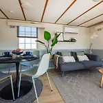 27, Beekse Bergen, Efteling, Woods, Private Parking! * Oisterwijk