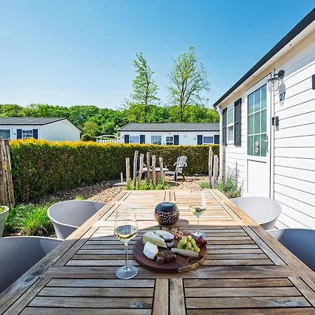 Chalet 27, Gogh Nationaal Park, Ac, Prive Parkeren, Beekse Bergen, Efteling! Oisterwijk