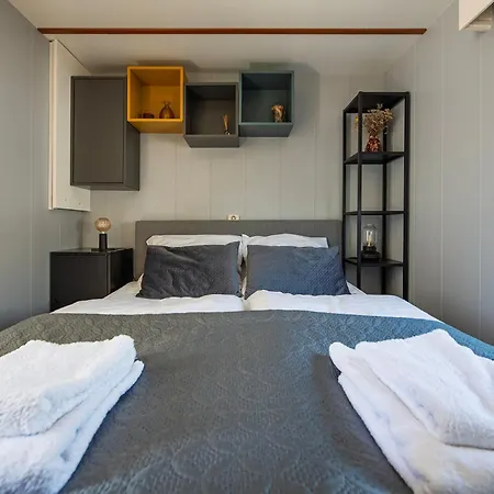 Chalet 27, Gogh Nationaal Park, Ac, Prive Parkeren, Beekse Bergen, Efteling!