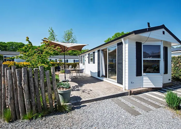 27, Beekse Bergen, Efteling, Woods, Private Parking! *