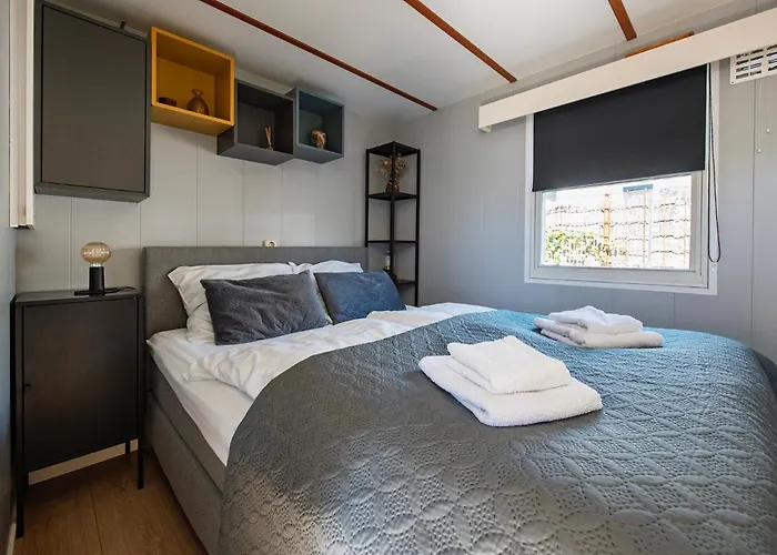 Σαλέ 27, Beekse Bergen, Efteling, Woods, Private Parking! *