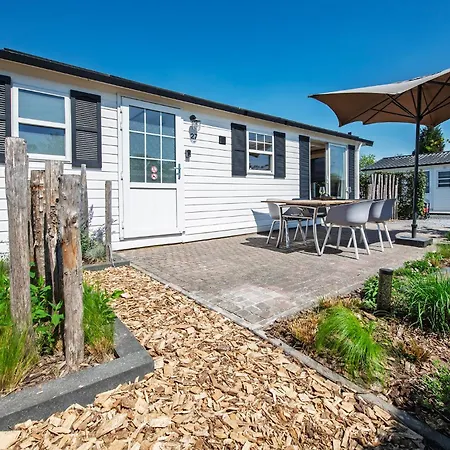 شاليه 27, Beekse Bergen, Efteling, Woods, Private Parking! *