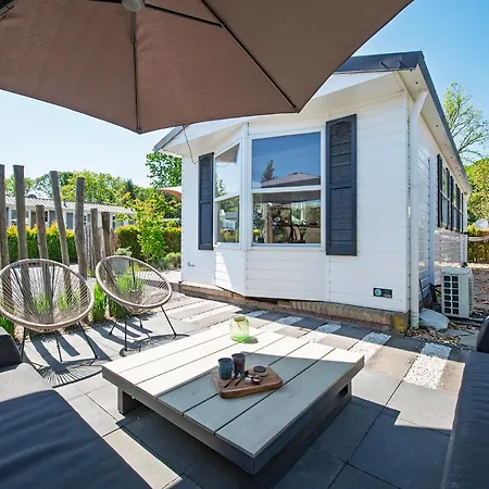 27, Beekse Bergen, Efteling, Woods, Private Parking! *