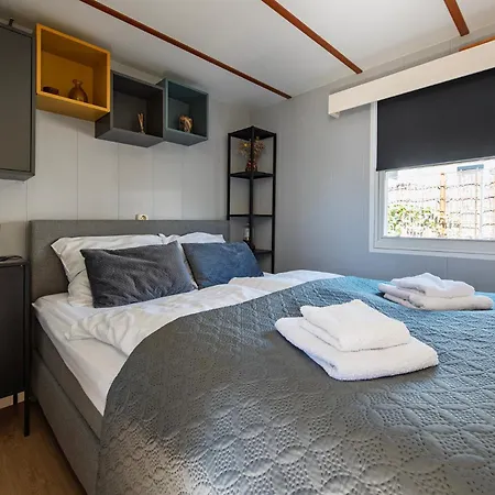 شاليه 27, Beekse Bergen, Efteling, Woods, Private Parking! *